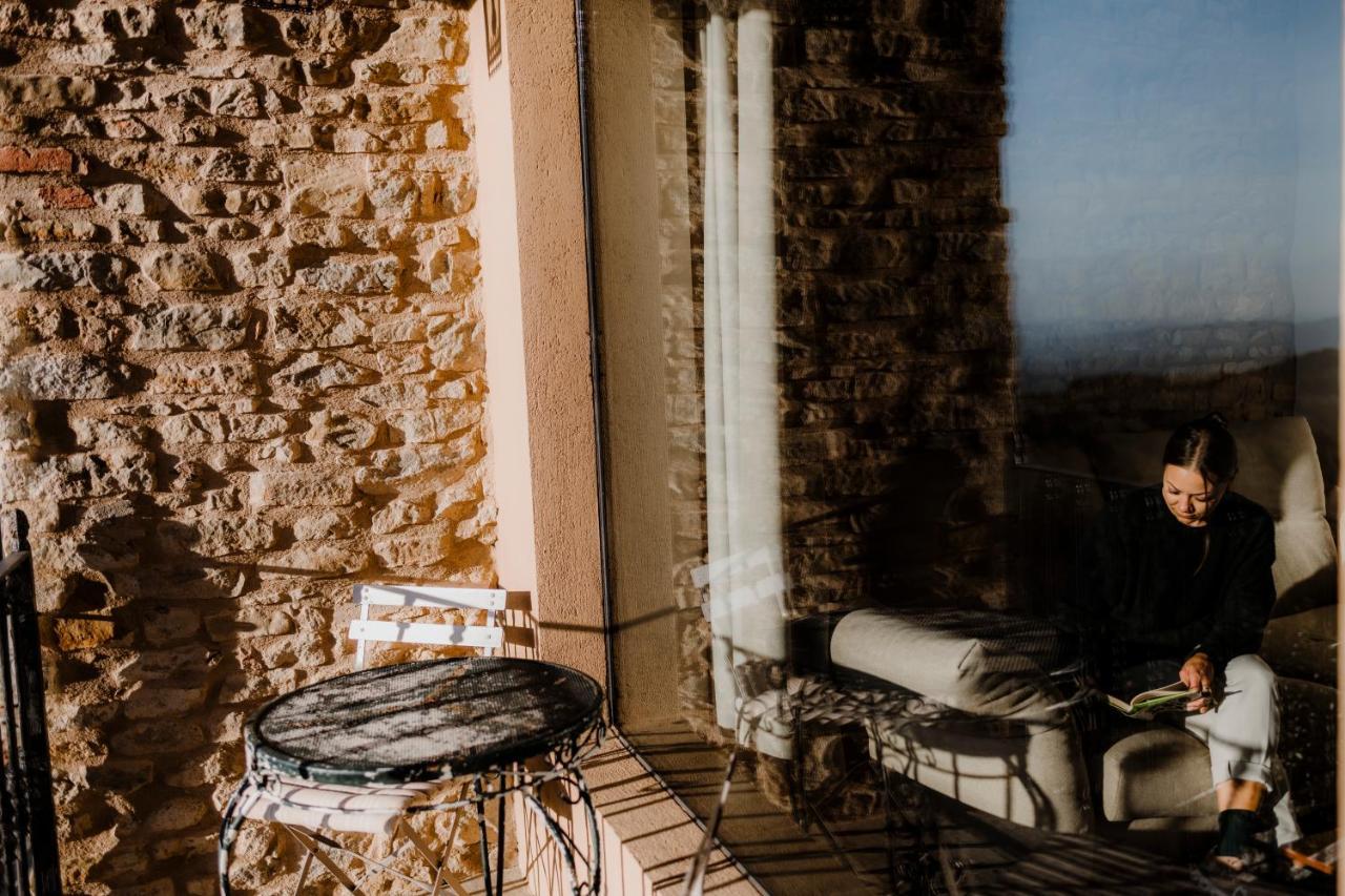 Ca' Bella Apartment Serravalle delle Langhe ภายนอก รูปภาพ
