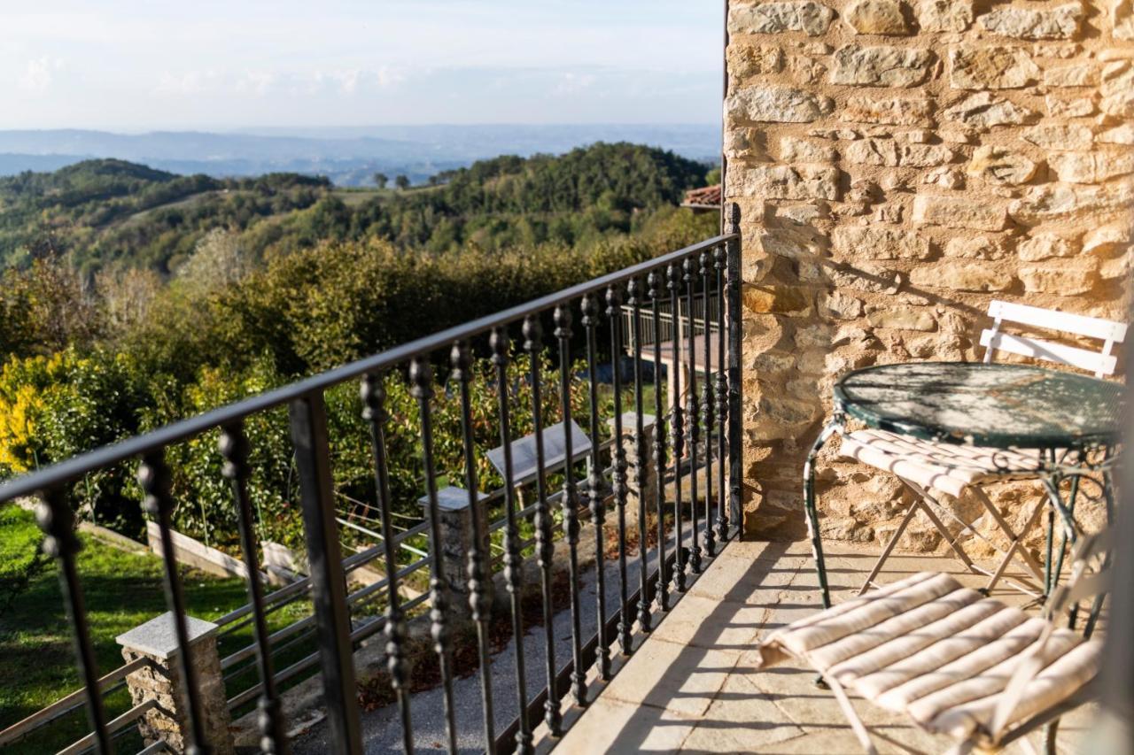 Ca' Bella Apartment Serravalle delle Langhe ภายนอก รูปภาพ